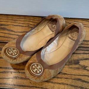 Tory Burch Caroline Flats Suede Size 8
